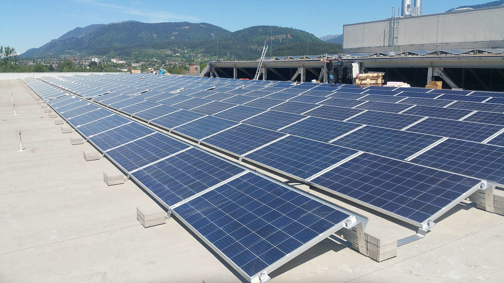 Photovoltaik-Großanlage von Elektrotechnik Schlögl